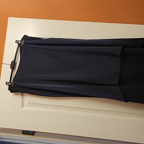 Two piece navy blue set size large - Picture 2 of 2